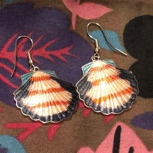 Vintage Cloisonné 1970s shell design earrings